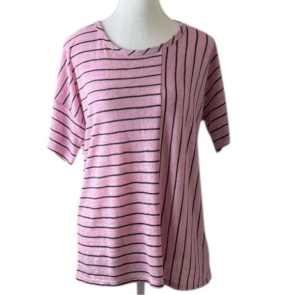 Jones New York Tops - Jones New York Signature Pink Black Striped Short Sleeve Top Women’s M
